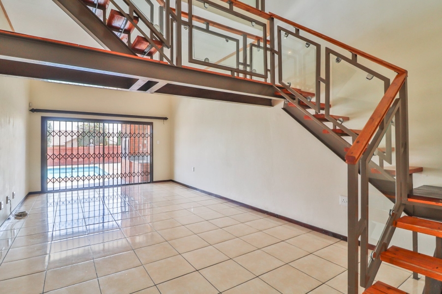 3 Bedroom Property for Sale in Fleurdal Free State